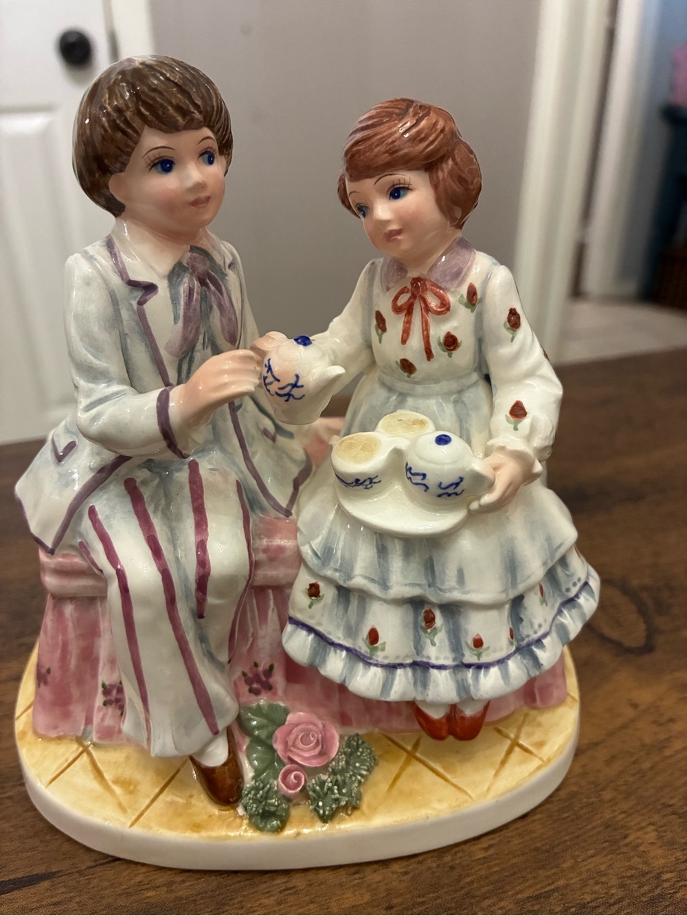 1996 Lefton Yamada “Tea for Two” Victorian Figurine Music Box